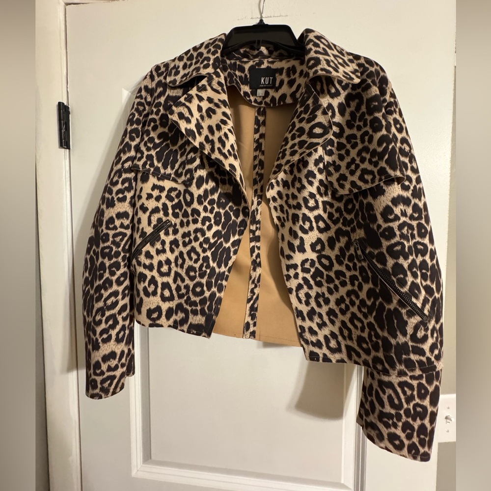Kut from the Kloth Leopard Print Blazer